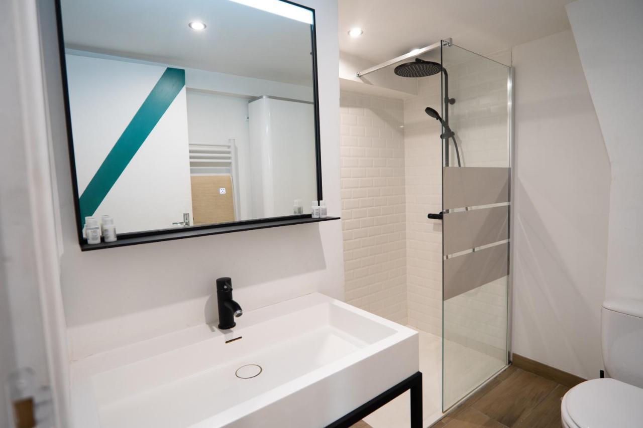 Capstay Jungle Centre Ville & Netflix วาลองเซียนส์ ภายนอก รูปภาพ
