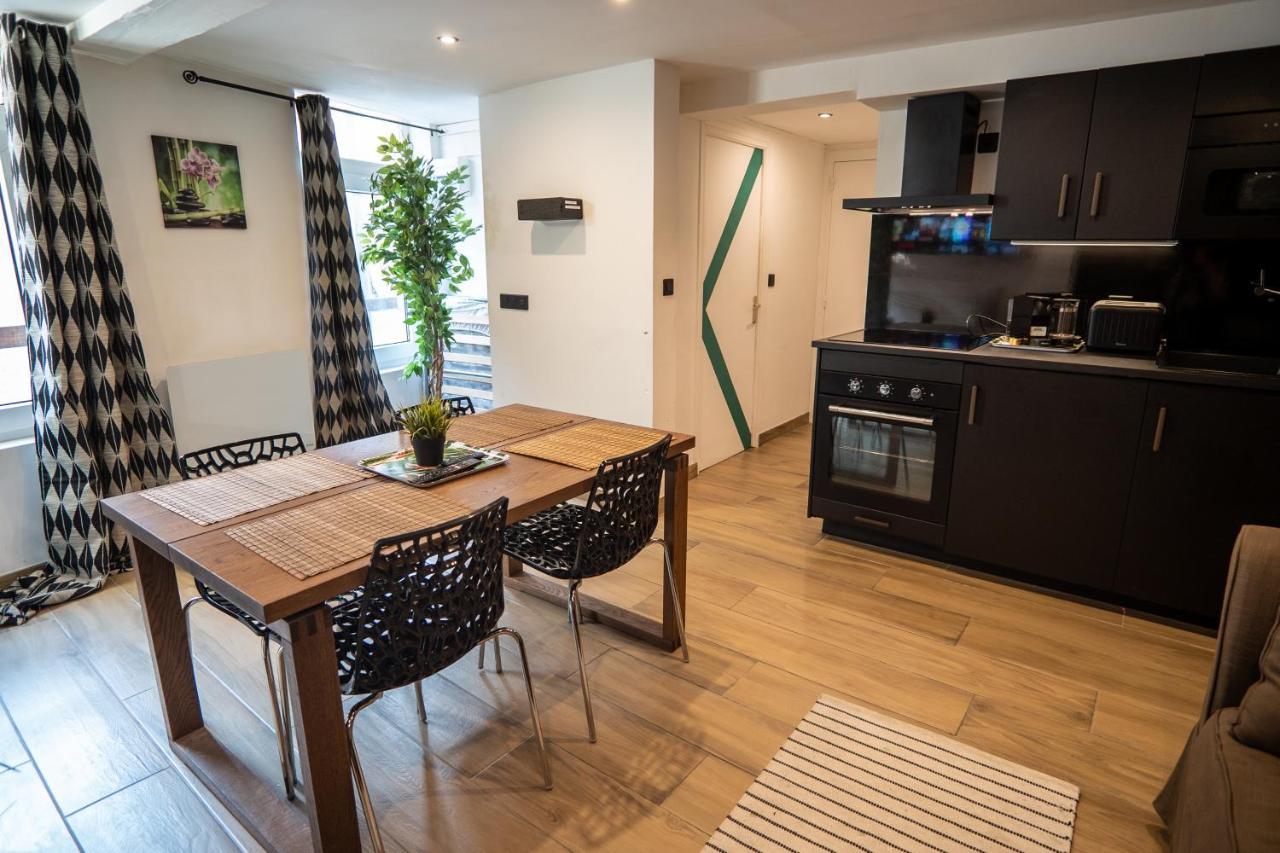 Capstay Jungle Centre Ville & Netflix วาลองเซียนส์ ภายนอก รูปภาพ